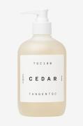 Tangent GC - Handtvål 350 ml Cedar - Vit - Badrumstillbehör - Från Hom...