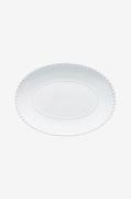 COSTA NOVA - Oval tallrik Pearl - Vit - Uppläggningsfat - Från Homeroo...