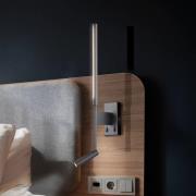 Viokef LED-vägglampa Nido, svart, höjd 51 cm, metall