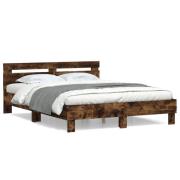 vidaXL Sängram med huvudgavel rökfärgad ek 140x200 cm konstruerat trä