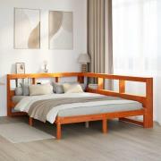vidaXL Säng med bokhylla utan madrass vaxbrun 140x190cm massiv furu