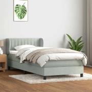 vidaXL Ramsäng med madrass ljusgrå 90x210 cm sammet