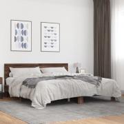 vidaXL Sängram brun ek 200x200 cm konstruerat trä och metall