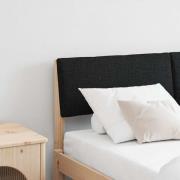 vidaXL Klädd sänggavel Svart 150 cm Massiv furu