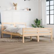 vidaXL Sängram massivt trä 135x190 cm