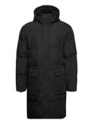 Clean Cut Copenhagen Baker Long Puffa Svart