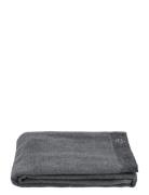 Spahåndklæde Inu Grey 70X140 Home Textiles Bathroom Textiles Towels Gr...