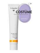 Dr. Hauschka Cleansing Balm Nude