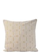 Ceannis Cushion Cover White Hexagon Beige