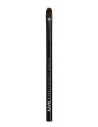 NYX Professional Makeup Pro Flat Detail Brush Nude