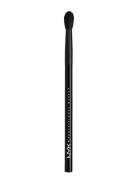 NYX Professional Makeup Pro Crease Brush Nude