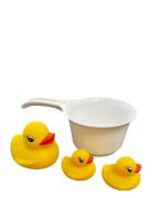 Magni Leksaker 3 Pcs. Of Bath Ducks, Water Cup Included Multi/patterne...