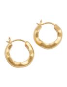 Syster P Bolded Wavy Earrings Guld