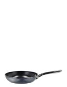 Stegepande Vivian Home Kitchen Pots & Pans Frying Pans Grey Tareq Tayl...