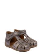 Pom Pom Starters? Drops Velcro Sandal Silver