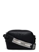 BOSS Addison Crossbody Svart