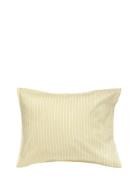 Marimekko Home Piccolo Pillow Case 60X63 / 65X65 Cm Gul