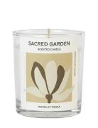 Broste Copenhagen Sacred Garden Scented Candle Vit