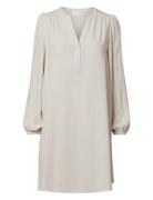 Selected Slfviva Ls Short V-Neck Dress Noos Kräm