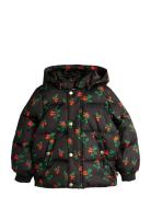 Mini Rodini Lingonberries Aop Hooded Puffer Svart