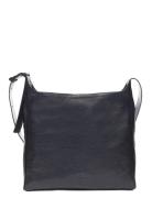 Adax Vittoria Shoulder Bag Isabel Svart