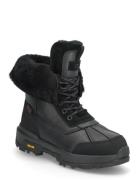 UGG W Adirondack Boot Xxv Svart