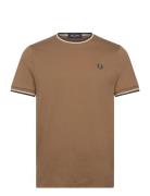 Fred Perry Twin Tipped T-Shirt Brun