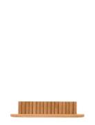 Andersen Furniture Pillar