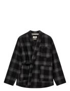 Anerkjendt Akjesper Wool Check Kimono Svart