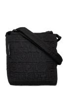 Marimekko Joy Crossbody M Logo Svart
