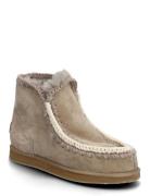 Shepherd Lou Boots Beige