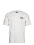 New Balance Athletics Premium Logo T-Shirt Grå