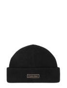 Calvin Klein Patch Chunky Rib Docker Beanie Svart