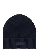 Calvin Klein Patch Chunky Rib Cotton Beanie Marinblå