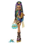 Monster High Nefera De Nile Doll With Pet Scarab Lavish And 7 Accessor...